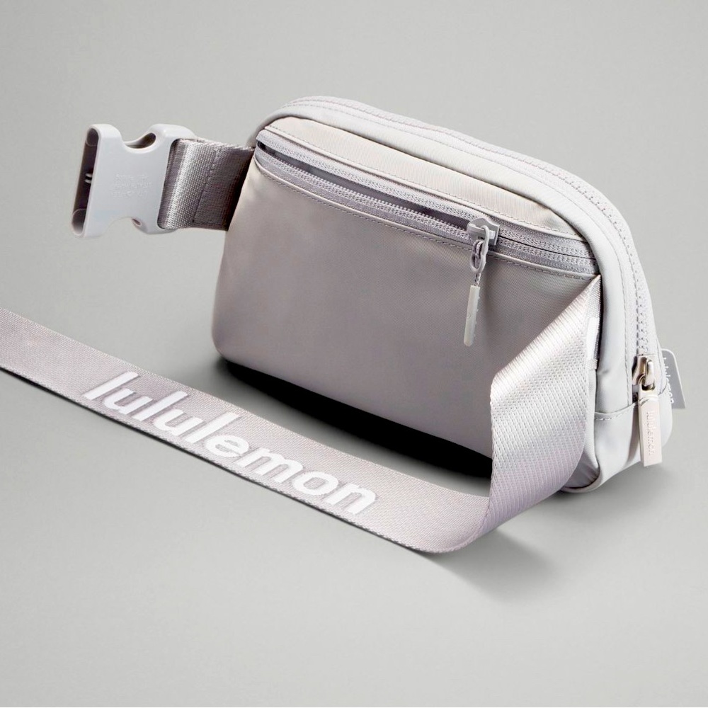LuluLemon belt bag